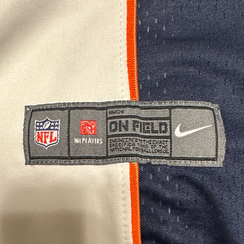 Peyton Manning Denver Broncos Women’s Jersey - Picture 3 of 5